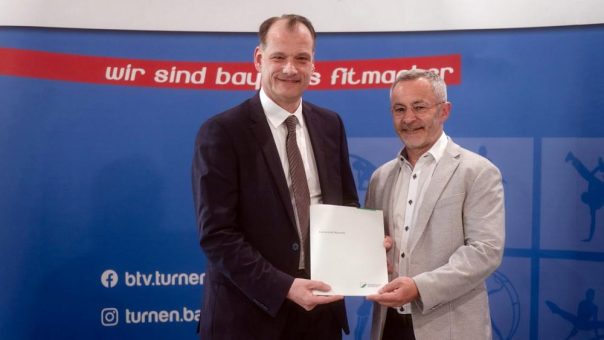 Universität Bayreuth und Bayerischer Turnverband e.V. vereinbaren wegweisende Kooperation