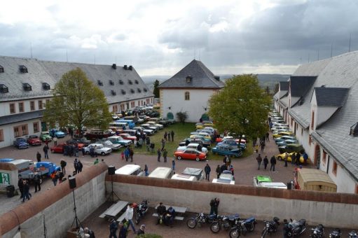 Schloss Augustusburg lädt zum 32. Oldtimer-Herbsttreffen