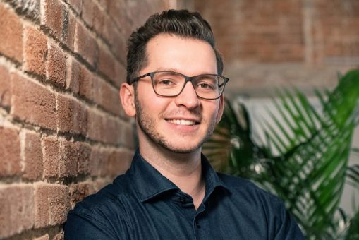 Forschungsprojekt IIP-Ecosphere bringt KI in KMU