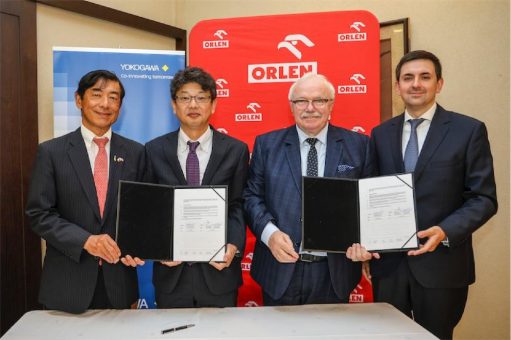 Für nachhaltige Herstellung von Flugkraftstoffen: Yokogawa kooperiert mit ORLEN