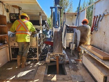 Ximen Mining stellt Bohrupdate für Goldprojekt Amelia in Camp McKinney (British Columbia) bereit