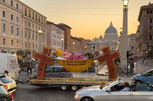 Polizei verhindert Proteste vor dem Vatikan