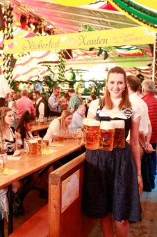 22. Oktoberfest Xanten: Programm am zweiten Wiesn-Wochenende mit Wiesn-Gaudi, Wortgottesdienst und Schützen-Oktoberfest am Sonntag