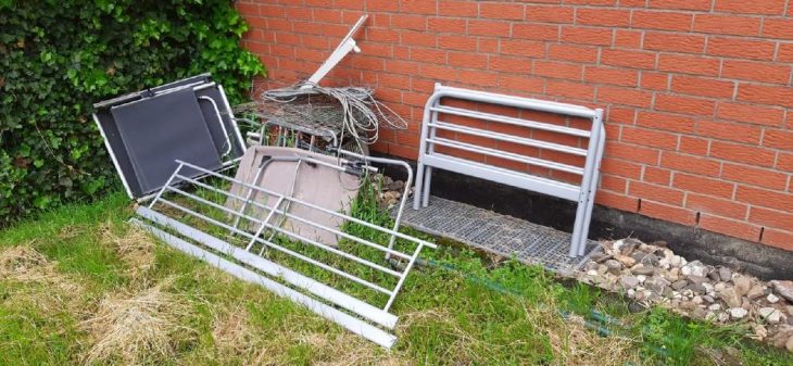 Schrottabholungsdiensten aus Wesel bieten auch Kostenlose Autoentsorgung