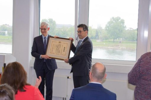 Ostasieninstitut (OAI): Institutsleiter Prof. Dr. Frank Rövekamp erhält Auszeichnung des japanischen Außenministeriums