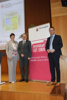 Fachtagung Gesundheitsförderung & Prävention in der Pflege trifft Nerv beim Pflegepersonal