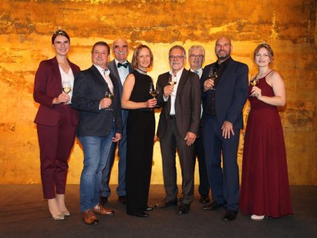 Fränkische Winzer erhalten Bayerische Staatsehrenpreise und Ehrenpreise für ihre Leistung in der Fränkischen Weinprämierung