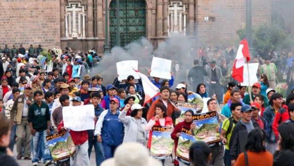 Credendo erwartet weitere gewaltsame Proteste in Peru