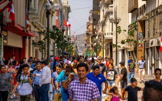 Credendo erwartet weitere Turbulenzen in Peru trotz Amtseinführung des neuen Präsidenten