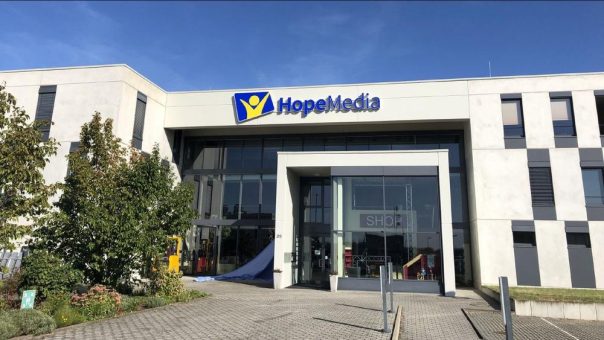 Hope TV mit Live-Gottesdiensten während Corona-Krise