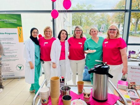 Pinktober 2023: Die Helios Brustzentren in Duisburg informieren rund um das Thema Brustkrebs