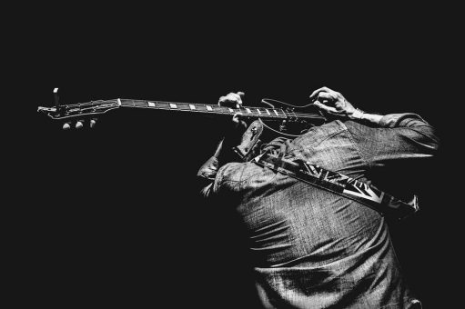Warum Ihre Rockmusik-Webseite mit Music-Domains einfach mehr abrockt!