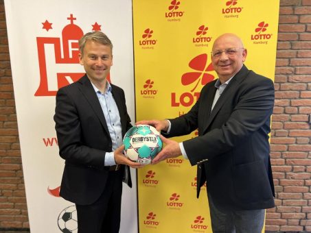 LOTTO Hamburg und der Hamburger Fußball-Verband verlängern Partnerschaft