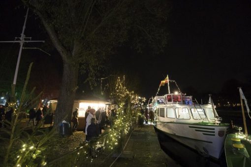 Weihnachten in Mülheim an der Ruhr Altstadt, Schleuseninsel und Schloss laden ein