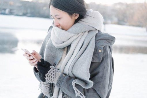 Aktuelle Verbraucherfrage: Wie hält der Handy-Akku bei Kälte länger?