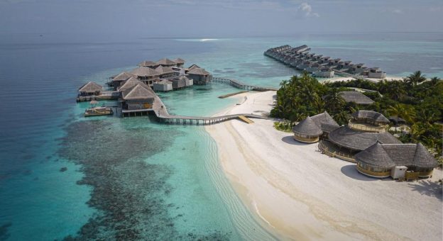 Six Senses Laamu feiert den Gewinn mehrerer Auszeichnungen für Nachhaltigkeit und Engagement für die Gemeinschaft