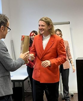 11. NAWUMO-Casting in Düsseldorf: Nachwuchs-Talent Benedict Gerdes überzeugt die Jury und wird Nachwuchsmoderator 2023