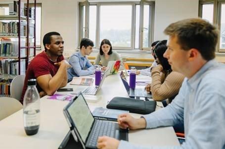 Hochschule Friedensau: Neuer Bachelor-Studiengang „International Social Work“ beginnt im Herbst 2024