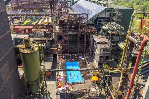 Werksschwimmbad auf der Kokerei Zollverein öffnet