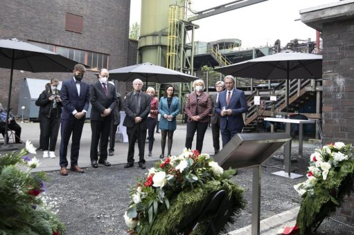 Gedenktafel auf Zollverein für die Opfer der Zwangsarbeit im Ruhrbergbau enthüllt