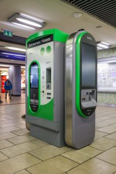 ÜSTRA testet neue Fahrkartenautomaten am Kröpcke