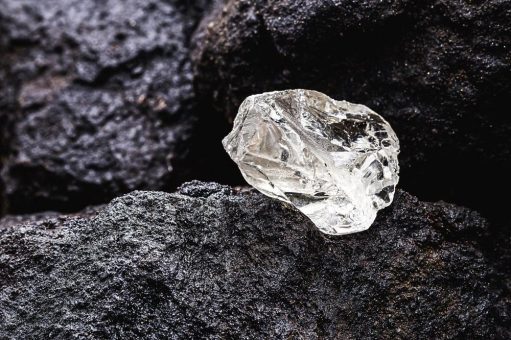 Revolutionäre Diamantenzüchtung dank der innovativen Massedurchflussregler von Vögtlin