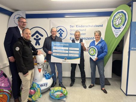 Bestway® gewinnt das Neumünsteraner Schwanenrennen 2021