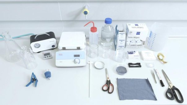 Hohenstein und Under Armour präsentieren Prüf-Kit für textilen Mikrofaseraustrag