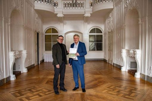 Stadtwerke Weimar und Schloss Ettersburg verlängern Sponsoringvertrag