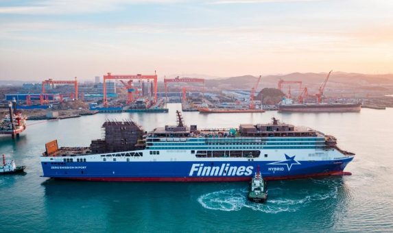 Finnlines verbessert seine Dienstleistungen für Kunden mit Frends