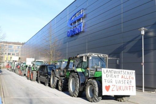 Friedliche Proteste ernten viel Beifall