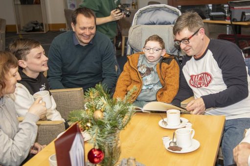 „Bergretter“ stellt sich den Fußball-Legenden