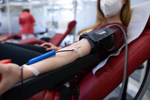 Viele Spender:innen erkältet: Blutbank des Universitätsklinikums Leipzig sucht dringend Menschen, die Blut spenden