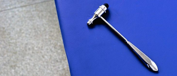 Sozialversicherungspflicht: Wie sich Kliniken vor Scheinselbstständigkeit schützen