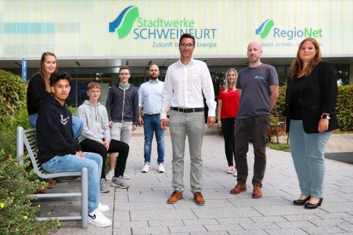 Vier Auszubildende starten ihre Karriere bei den Stadtwerken Schweinfurt