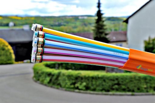 Glasfaserausbau im Stadtteil Hochfeld-Steinberg schreitet voran – RegioNet schließt neuen Abschnitt ans Highspeed-Internet an