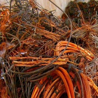 Schrottabholung in Bergkamen – Schrott ordnungsgemäß entsorgen – Schrott, Batterie, Zink, Kabel, Kupfer, Messing, Altmetall,