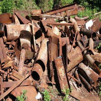 Die Schrottabholung Hattingen bietet die Abholung von Schrott sowie den Ankauf von Metallschrott