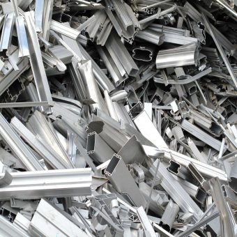 Die Schrottabholung Mülheim an der Ruhr bietet die Abholung von Schrott sowie den Ankauf von Metallschrott in ganz NRW