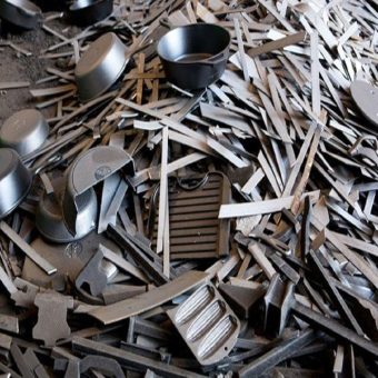 Schrottabholung Siegen – Schrott aller Art, insbesondere Elektronikschrott, steckt voller Rohstoffe, Sekundärrohstoffe und Edelmetalle