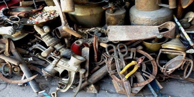 Schrottabholung in Bottrop : Wir sammeln alle Arten von Altmetall und Eisen immer für Sie
