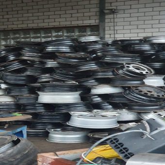 Kostenlose Schrottabholung in Düren am Main und Umgebung