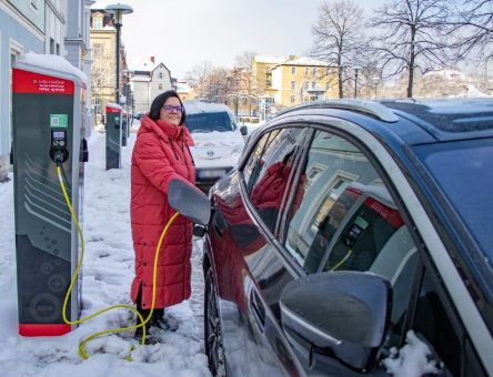 Elektromobilität auf dem Vormarsch: Stadtwerke Weimar verzeichnen Rekordzahlen für das Jahr 2023