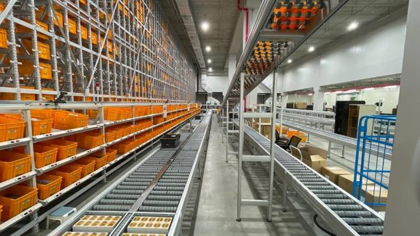 Zufriedener Gross-Kunde hat ein zweites Logistikzentrum bei Avancon bestellt