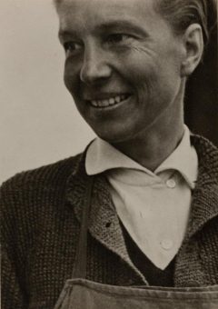 Klassik Stiftung Weimar erwirbt einzigartige Fotografien der vergessenen Bauhaus-Künstlerin Hilde Horn (1897–1943)