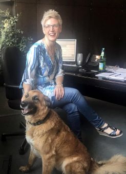 Tierischer Besuch bei Weber Data Service – Aktionstag Kollege Hund