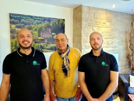 Hotel „Landgasthof Grüner Baum“ wird erfolgreich an die Söhne übergeben – Weichen für die Zukunft gestellt