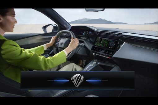 PEUGEOT i-Cockpit® integriert künstliche Intelligenz mit ChatGPT