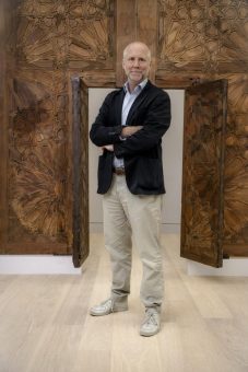 Felix Krämer verlängert als Generaldirektor des Düsseldorfer Kunstpalastes bis 2034