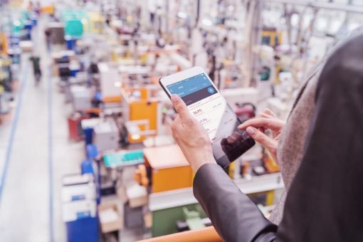 ZF wählt Microsoft und PwC Deutschland als strategische Partner für den Aufbau seiner Digital Manufacturing Platform